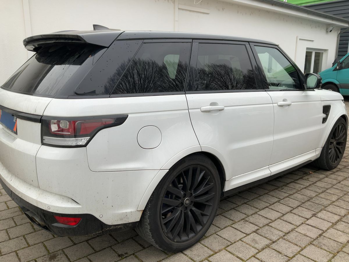 Land Rover 2018 — photo 9