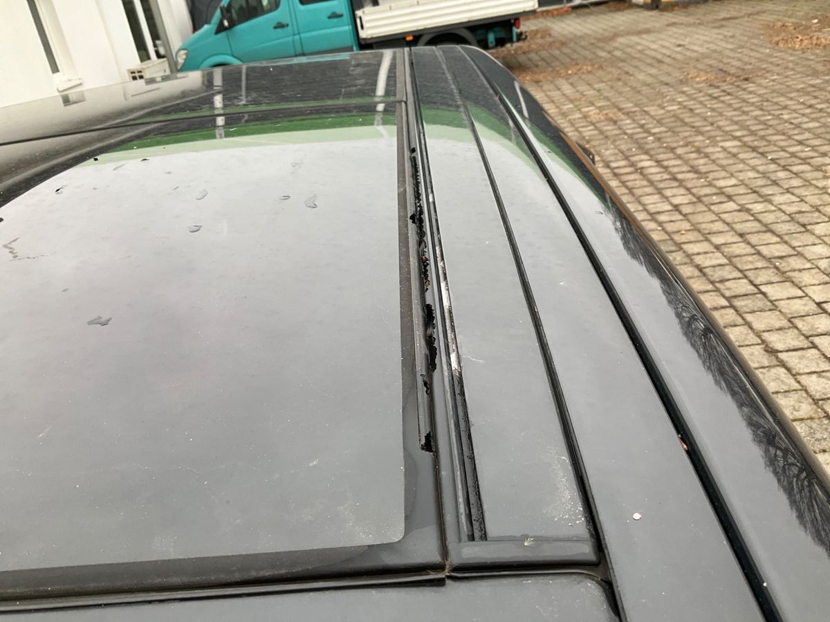 Land Rover 2018 — photo 25