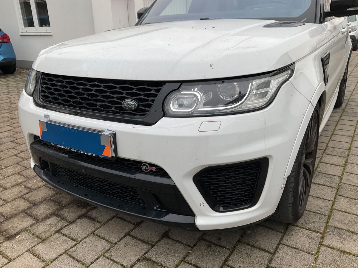 Land Rover 2018 — photo 52
