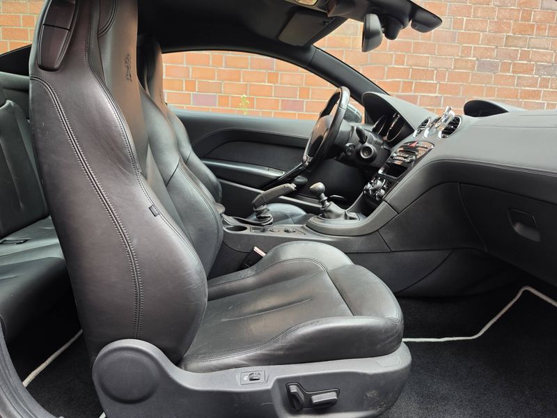 Peugeot RCZ 1.6 THP Basis — zdjęcie 9