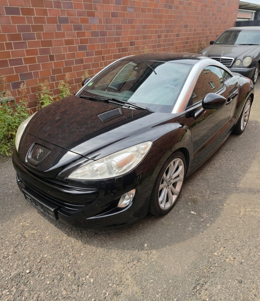 Peugeot RCZ 1.6 THP Basis