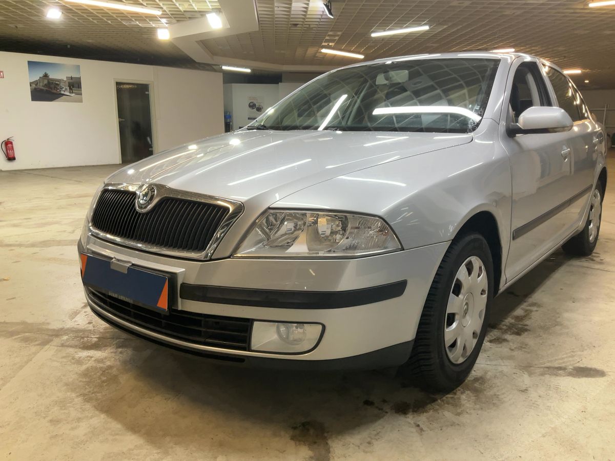 Skoda Octavia 1.6 Ambiente