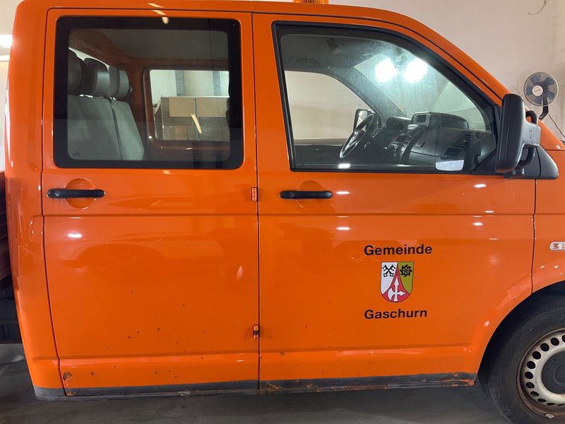 Volkswagen T5 Transporter 2.0 TDI Pritsche Doppelkabine 4Motion — zdjęcie 7