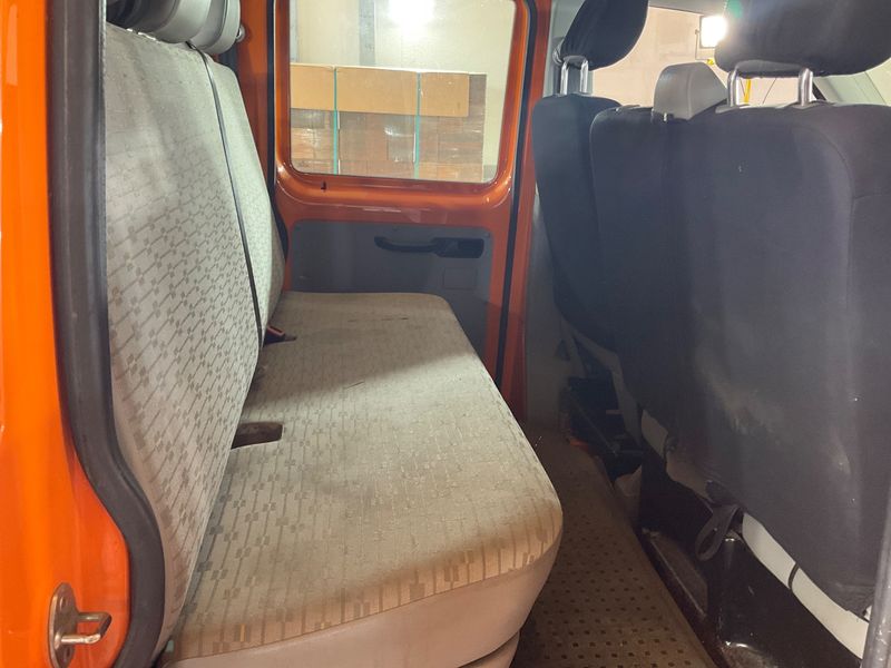 Volkswagen T5 Transporter 2.0 TDI Pritsche Doppelkabine 4Motion — zdjęcie 14
