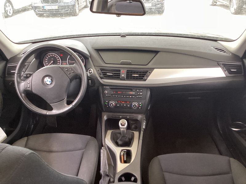 BMW X1 sDrive 20d EfficientDynamics Edition — zdjęcie 12