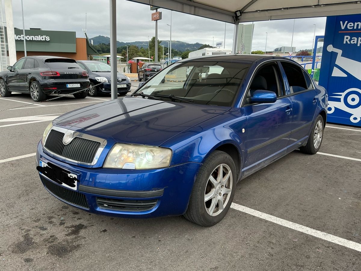 Skoda Superb 2003
