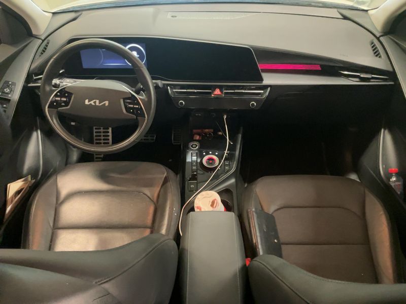Kia Niro electric drive 150 kW Premium — zdjęcie 12