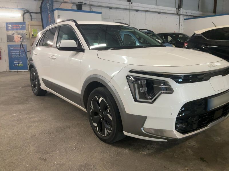 Kia Niro electric drive 150 kW Premium — zdjęcie 8