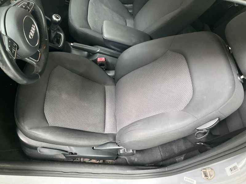 Audi A1 1.4 TDI 2015 – снимка 22
