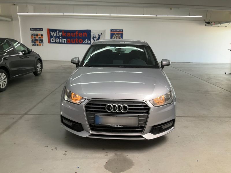 Audi A1 1.4 TDI 2015 – снимка 14