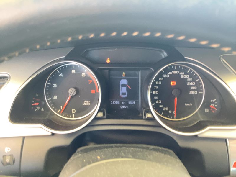 Audi A5 1.8 TFSI — zdjęcie 13