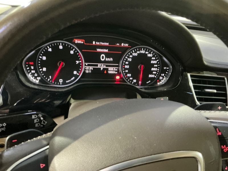 Audi A8 3.0 V6 TFSI L quattro — zdjęcie 13