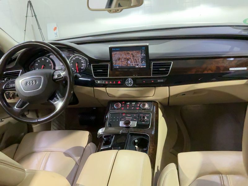 Audi A8 3.0 V6 TFSI L quattro — zdjęcie 12