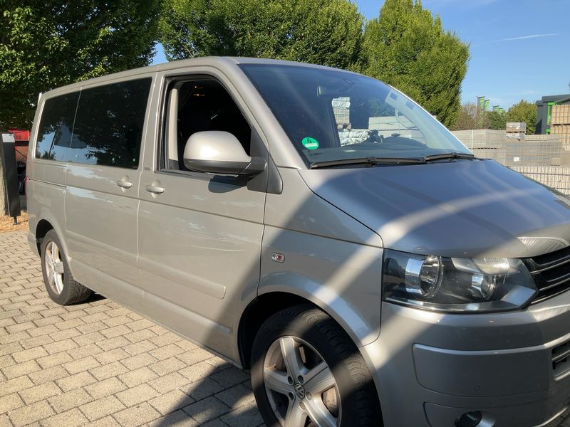 Volkswagen T5 Multivan 2.0 TDI Comfortline — zdjęcie 8
