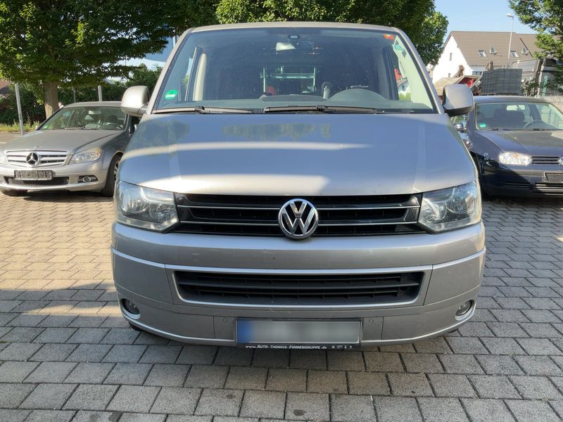 Volkswagen T5 Multivan 2.0 TDI Comfortline — zdjęcie 9