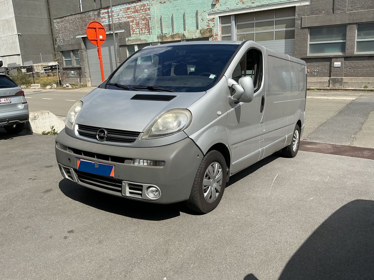 Opel Vivaro 2005