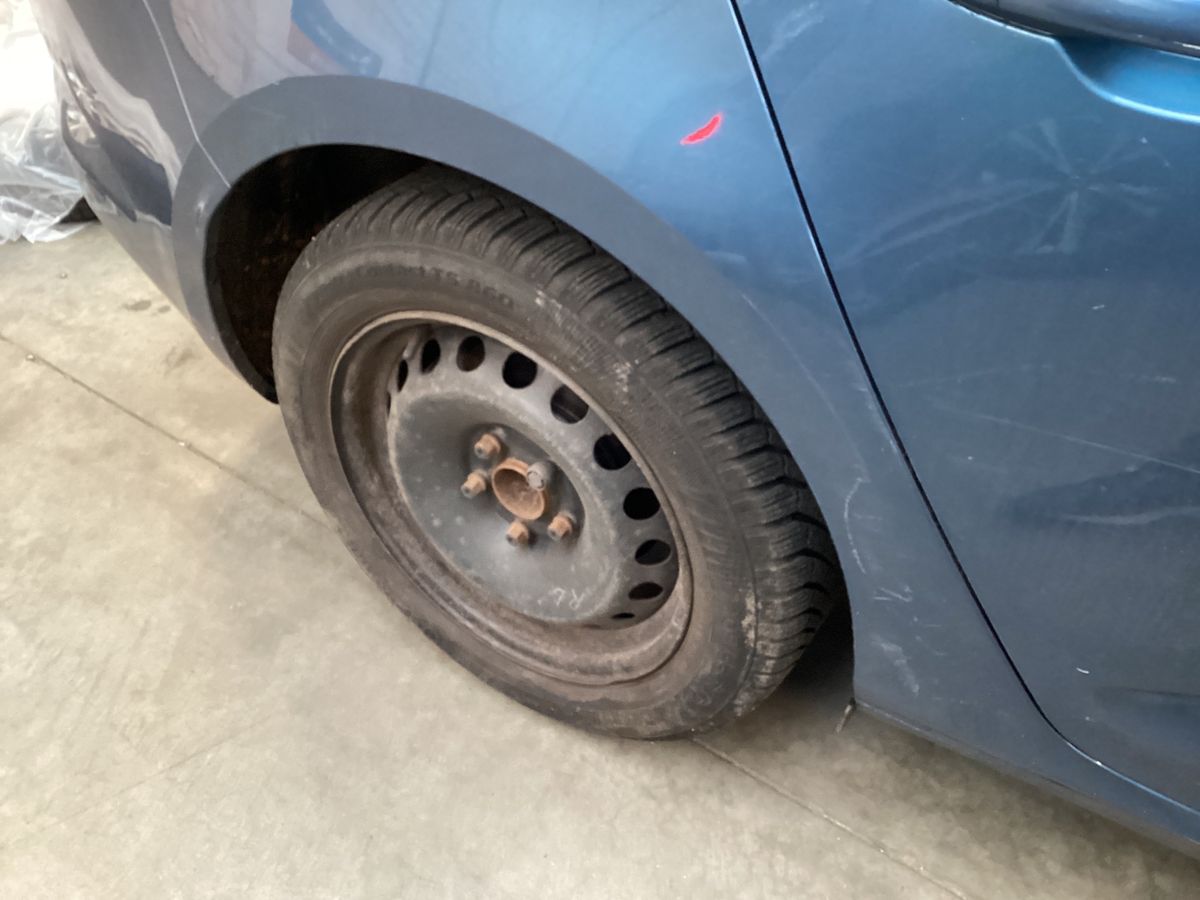 Renault Megane 2019 — photo 25