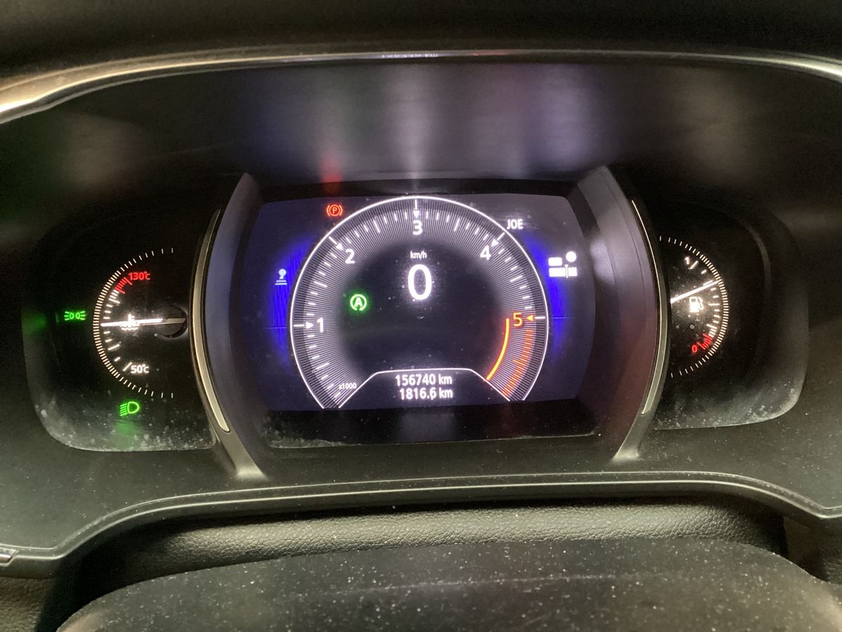 Renault Megane 2019 — photo 20