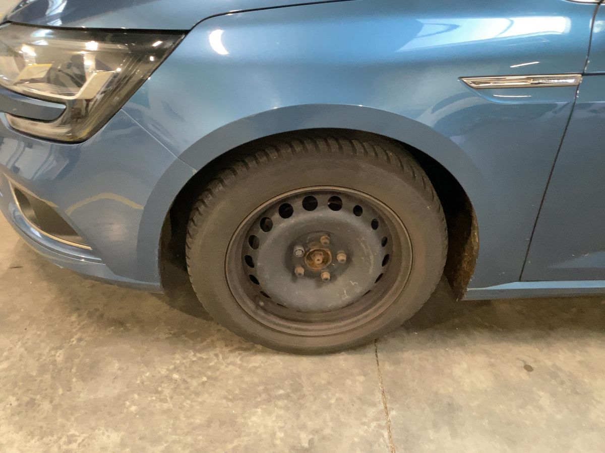 Renault Megane 2019 — photo 4