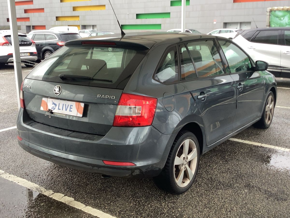 Skoda Rapid 2015 — photo 9