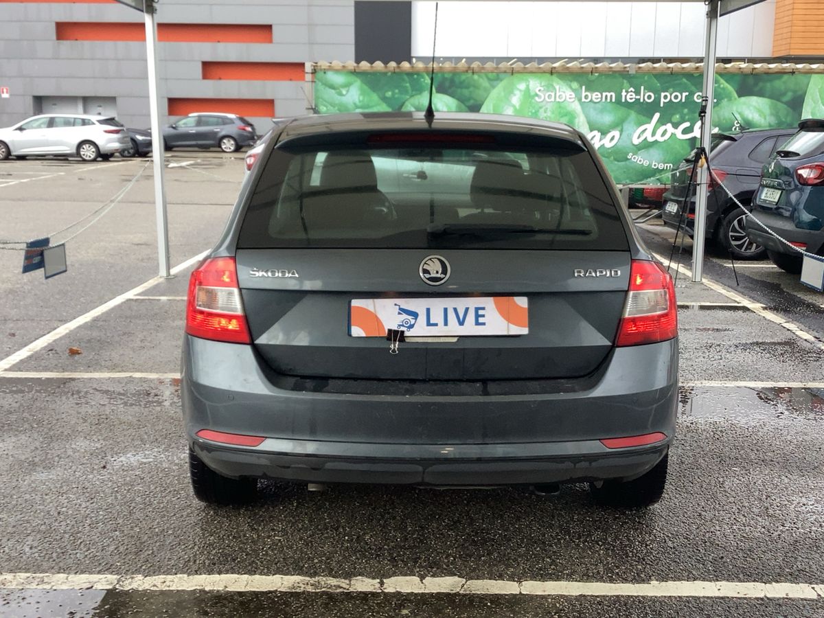 Skoda Rapid 2015 — photo 8