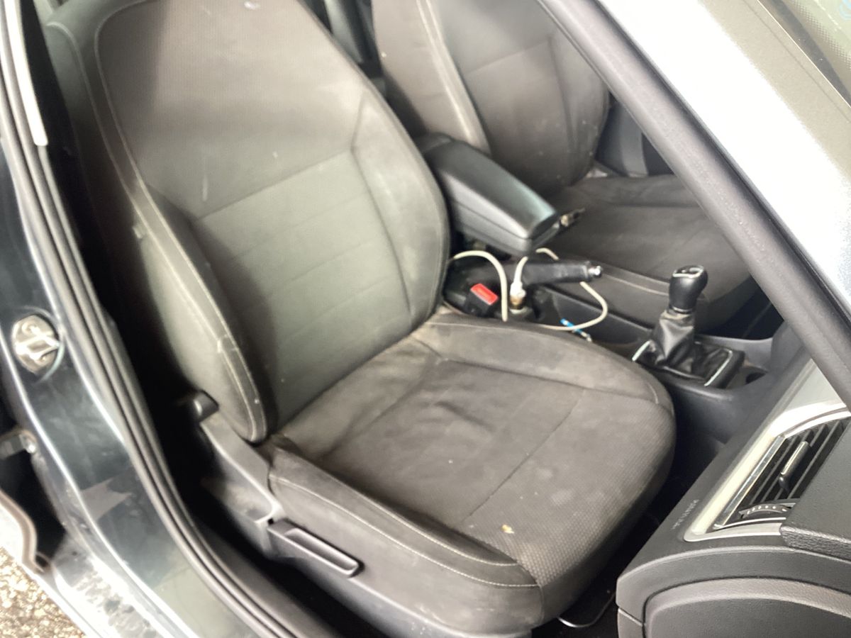 Skoda Rapid 2015 — photo 27