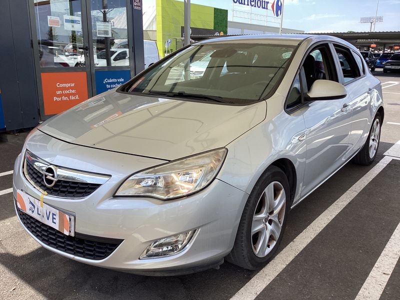 Opel Astra 1.7 CDTI Enjoy 2011 – снимка 1