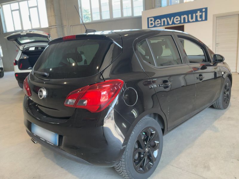 Opel Corsa 1.2 B-Color — zdjęcie 6
