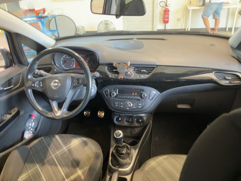 Opel Corsa 1.2 B-Color — zdjęcie 12