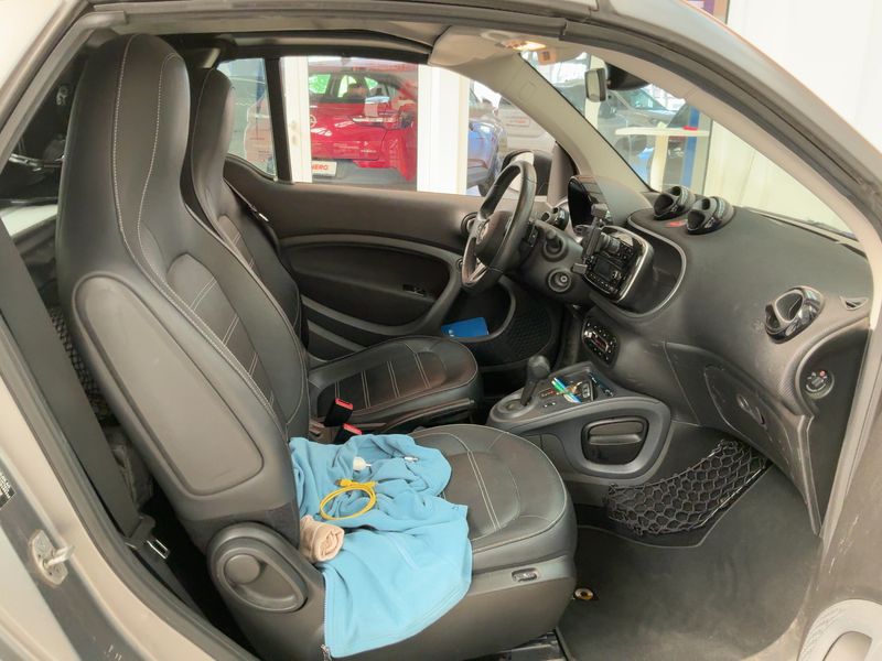Smart fortwo 0.9 Turbo Basis Prime — zdjęcie 13
