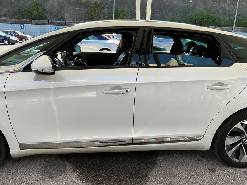 Citroen DS5 2.0 Blue-HDi SportChic — zdjęcie 4