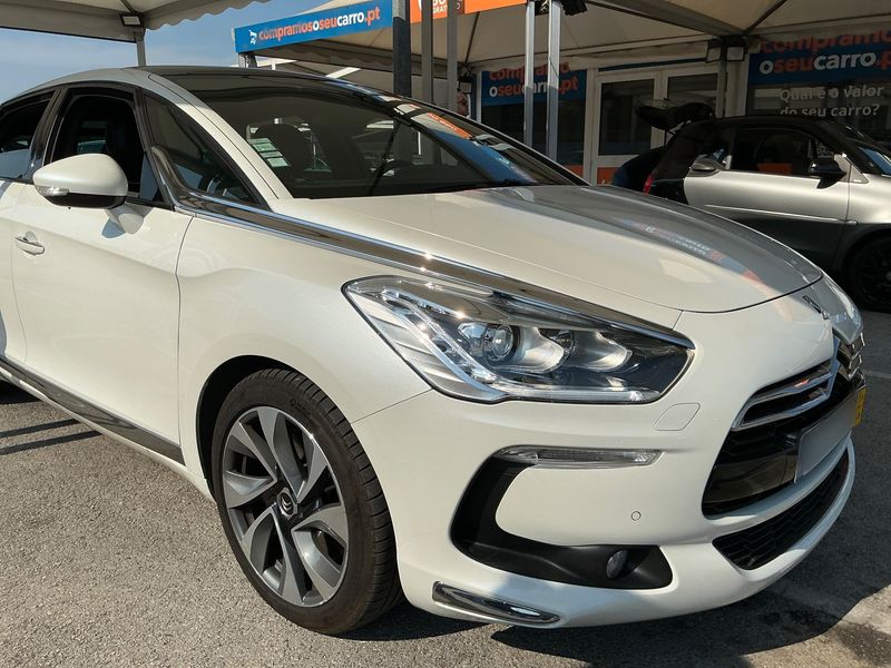 Citroen DS5 2.0 Blue-HDi SportChic — zdjęcie 8