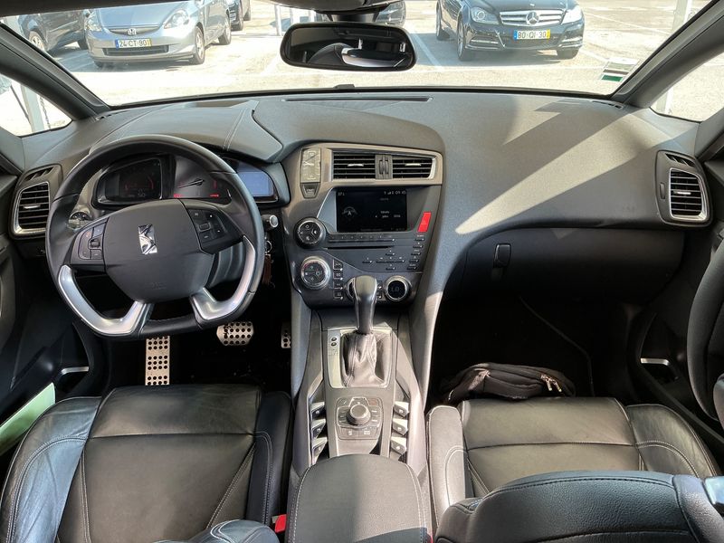 Citroen DS5 2.0 Blue-HDi SportChic — zdjęcie 12