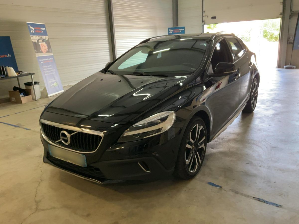Volvo V40 2017