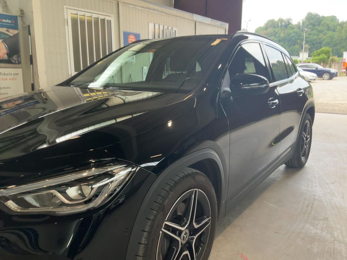 Mercedes-Benz GLA-Klasse GLA 200 d AMG Line