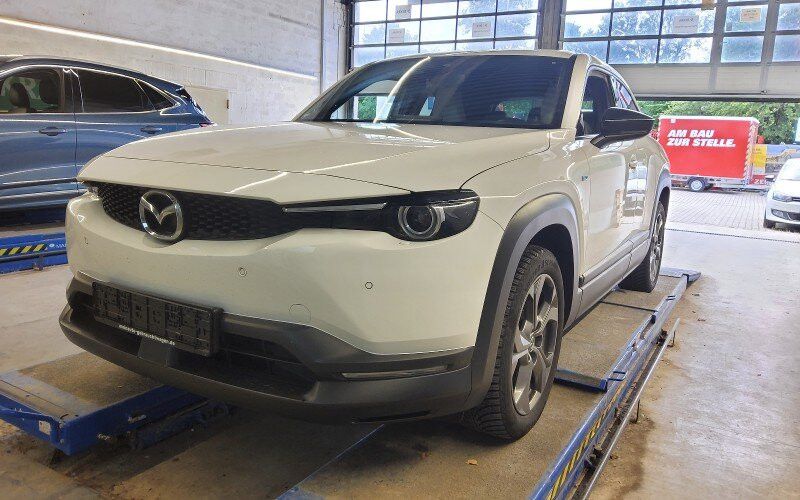 Mazda MX-30 2023