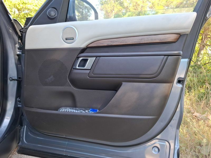 Land Rover Discovery 5 3.0 Td6 HSE LUXURY 2018 – снимка 58