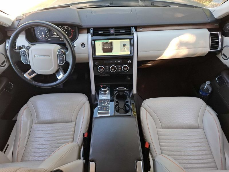 Land Rover Discovery 5 3.0 Td6 HSE LUXURY — zdjęcie 12