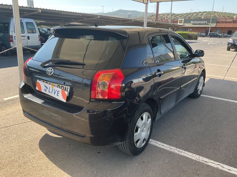 Toyota Corolla 2.0 D-4D Luna — zdjęcie 2