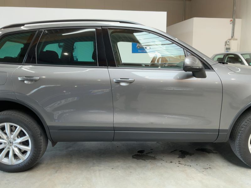 Volkswagen Touareg 3.0 V6 TDI Terrain Tech BlueMotion Tech — zdjęcie 7