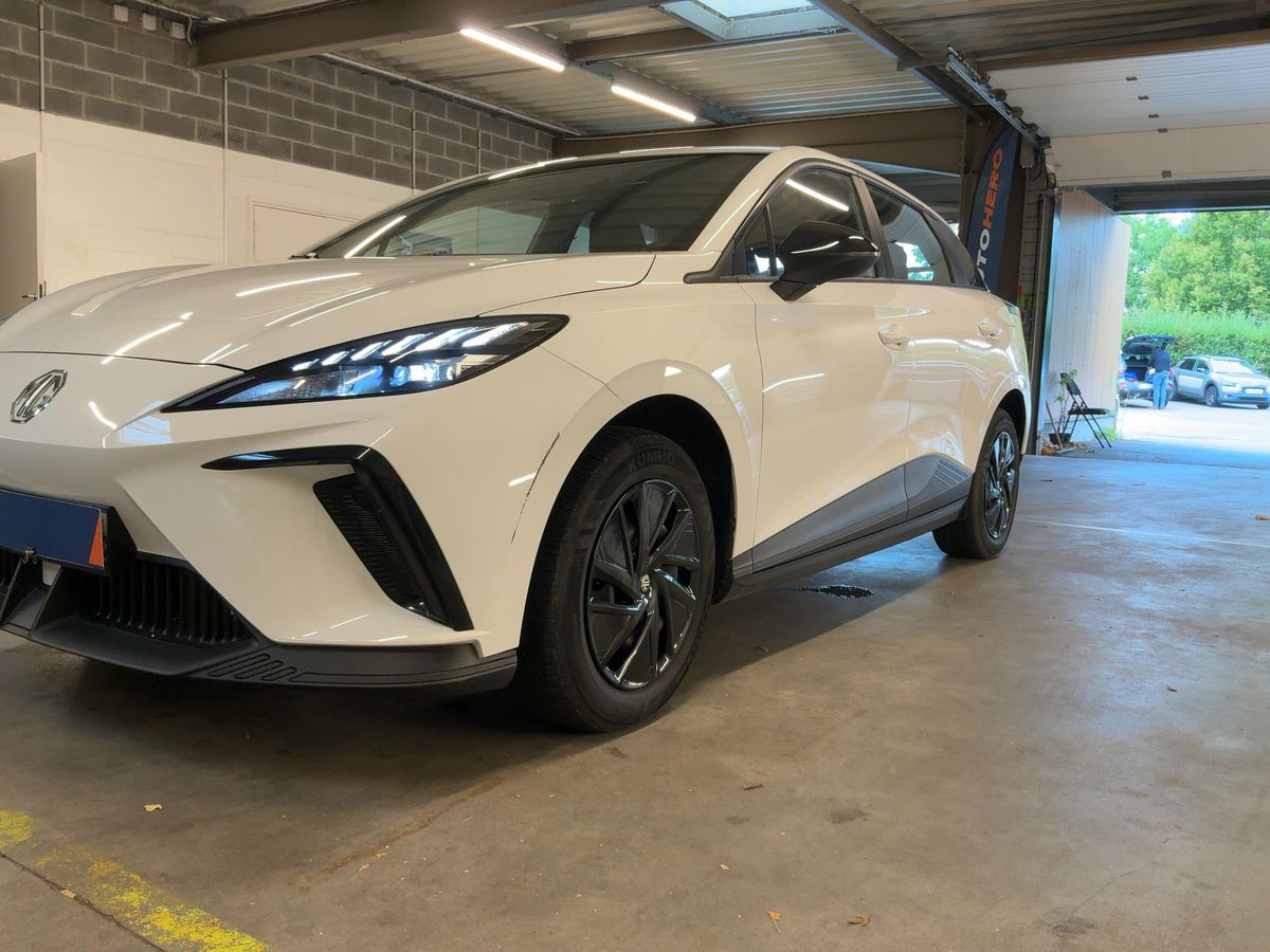 MG 4 electric drive 125 kW Standard