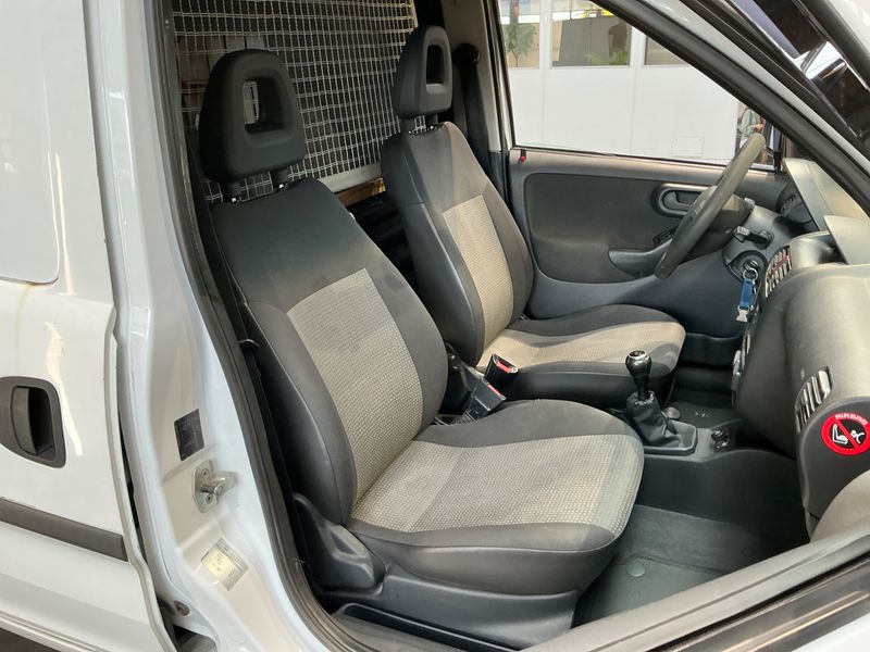 Opel Combo 1.6 Kasten — zdjęcie 3