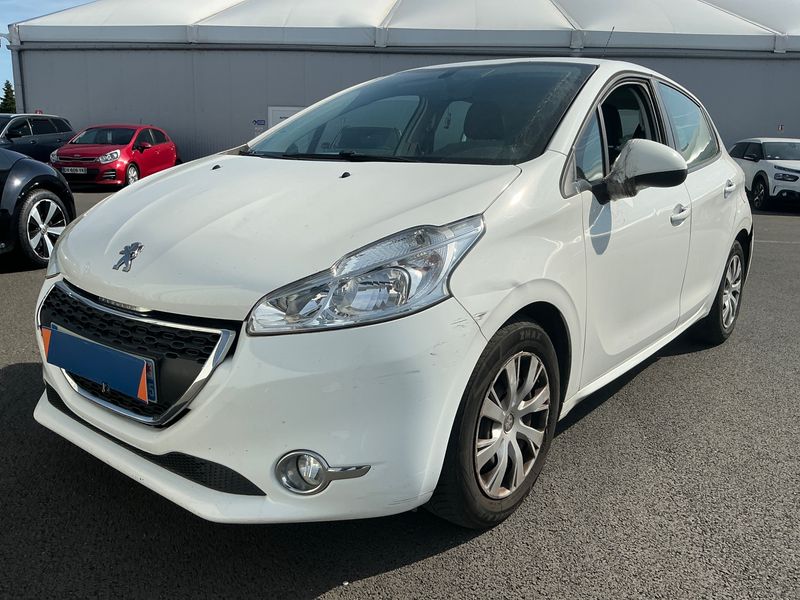 Peugeot 208 1.6 HDi Active Auto Ecole 2015 – снимка 1