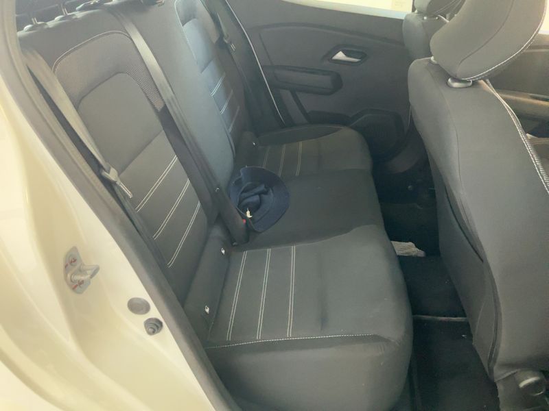 Dacia Sandero 1.0 SCe Expression — zdjęcie 14