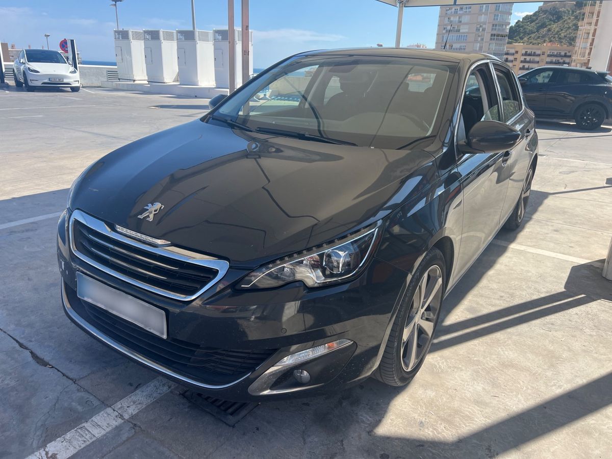 Peugeot 308 2016