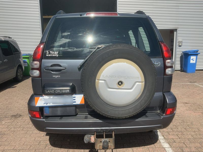 Toyota Land Cruiser 3.0 D-4D — zdjęcie 5