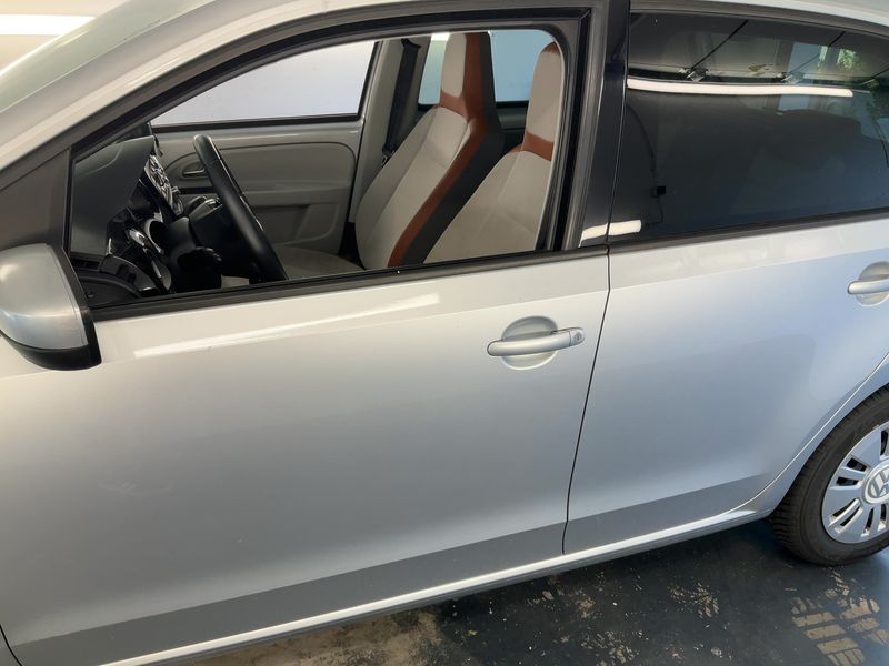 Volkswagen up! 1.0 High up! — zdjęcie 4