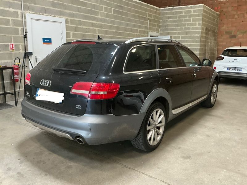 Audi A6 Allroad 3.0 V6 TDI — zdjęcie 2