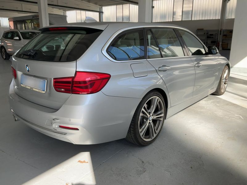 BMW 3er 320d Luxury Line 2018 – снимка 8