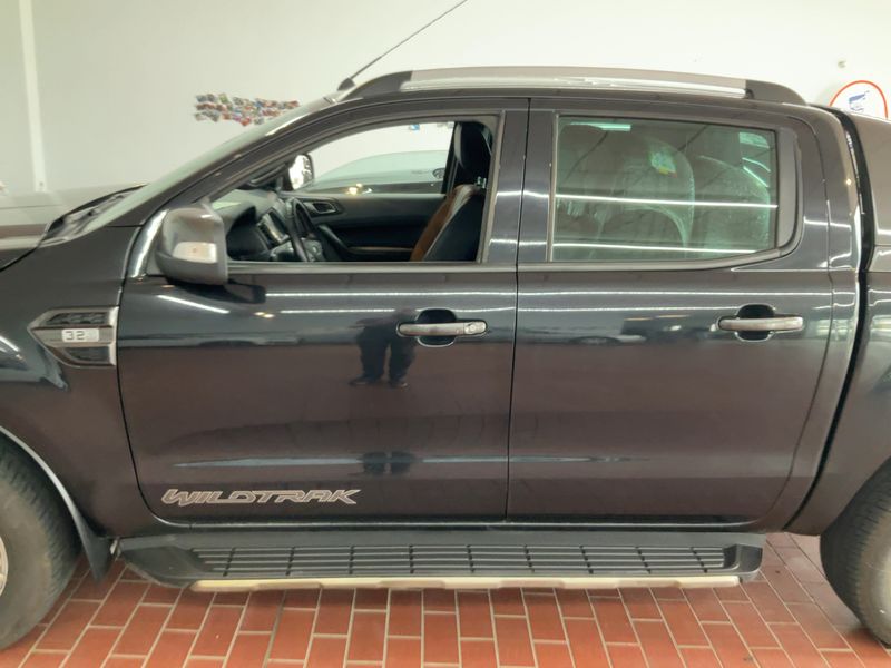 Ford Ranger 3.2 TDCi Doppelkabine 4x4 Wildtrak — zdjęcie 4